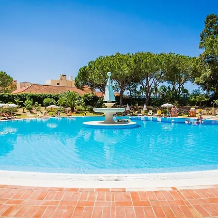 منتجع Quinta Do Country Club 4*